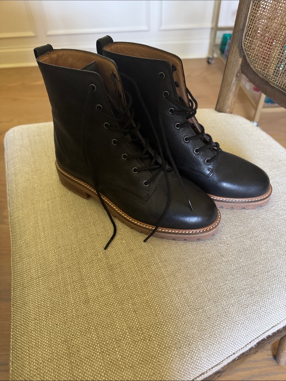 Madewell Black Leather Lace-Up Women's Boots with Tan Welt